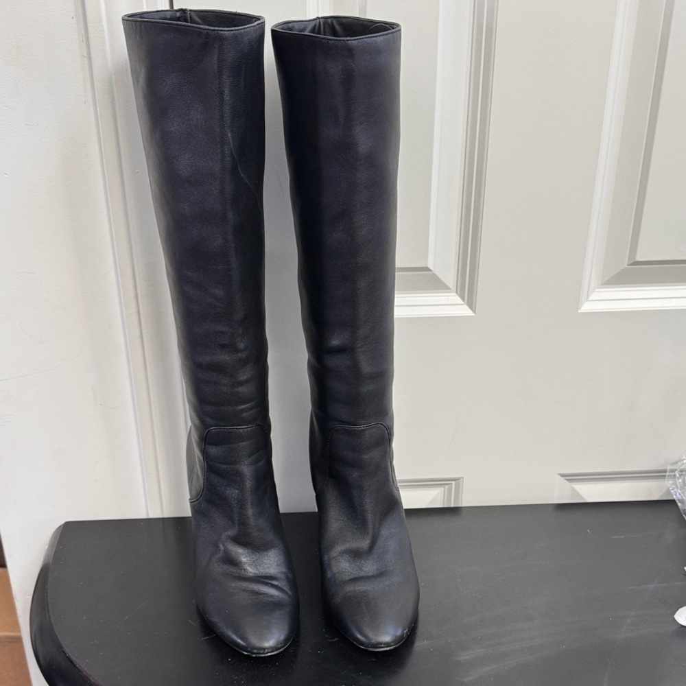 J. Crew Elegant Black Pull Up Soft Leather Heeled Boots, Sz 8 - Picture 4 of 12